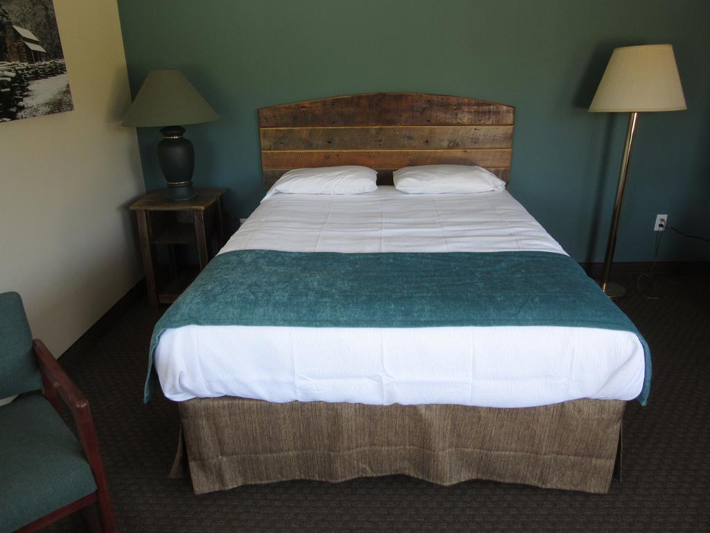 Al'S Westward Ho Motel West Yellowstone Eksteriør bilde