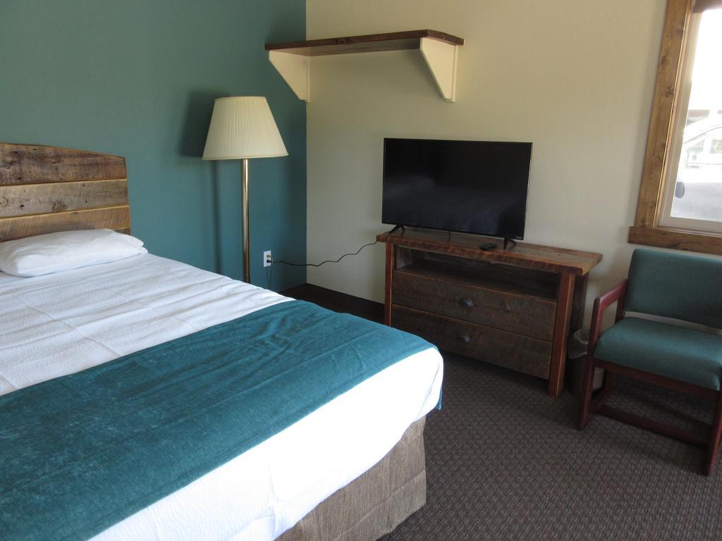 Al'S Westward Ho Motel West Yellowstone Eksteriør bilde